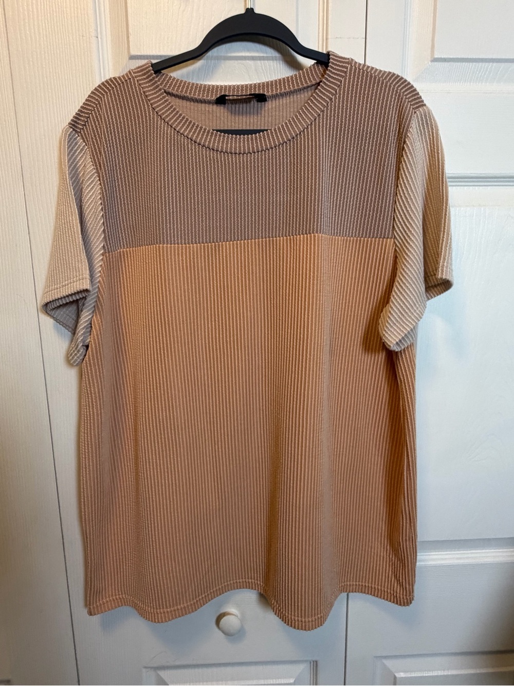 Dokotoo 2XL Ribbed Color Block Short Sleeve Top Blush Pink Beige